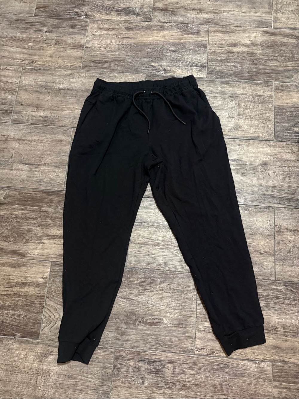 Apana Black Men's Jogger Sweatpants